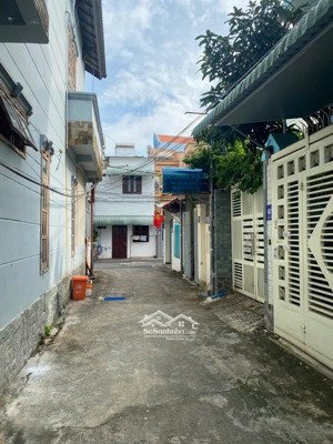 bán nhà c4 nguyễn tri phương 120m2 giá 8,7tỷ.call mr hà.