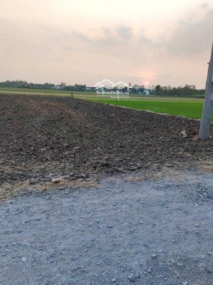 đất mặt tiền thổ cư 380 triệu có 100 thổ cư