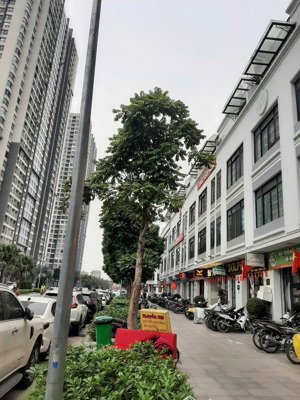 bán nhà mặt phố hàm nghi vinhome gardenia - dt: 95m2, nhà xây 5 tầng, mặt tiền: rộng 6m