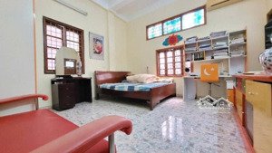 ngõ 218 chợ khâm thiên đống đa lô góc hai mặt ngỗ ô tô kinh doanh dt 60m 3 tầng mt 7,6m giá 20,7 tỷ