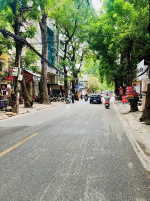 cực hiếm! nhỉnh 8 tỷ, nhà phân lô ô tô tránh cầu diễn,đường thông kinh doanh,chân ga metro cầu diễn