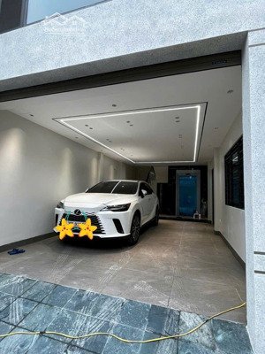 bán nhà sài đồng,56m, thang máy, gara ô tô,phun nội thất,16xty