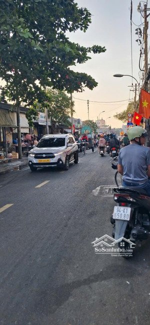 104m2 đất thổ 100% nở hậu đường 8m khu dân cư phước kiển nhà bè chỉ 4.85 tỷ(~46tr/m2) hxh quay đầu