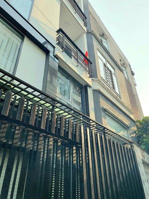 bán nhà phú nhuận 4 tầng 77m2 - hẻm xe hơi gần ngay hoàng hoa thám - p5 phhú nhuận - nhỉnh 9 tỷ tl