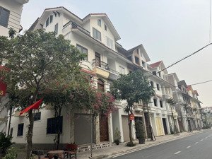 bán lk b12 kđt cienco5 hoài đức - trục chính - 2 mặt thoáng giáp kđt lideco