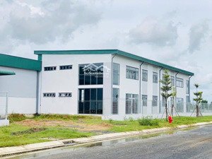 cho thuê kho xưởng 4.000m2, kcn đức hòa, long an, giá thuê: 250tr/tháng, bình điện 600kva