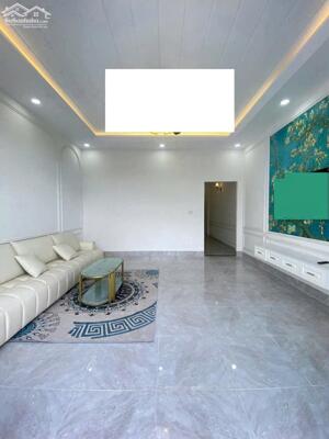 Bán 2 nhà cấp 4 đã hoàn công ngay chợ Tân Trụ dt 100m2, 2pn , 1wc giá 1,1 tỷ / căn