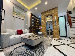 bán gấp nhà riêng 22 tỷ, 50m2 tại dương quảng hàm, 5 tầng, thang máy, ô tô vào nhà, full nt ở ngay