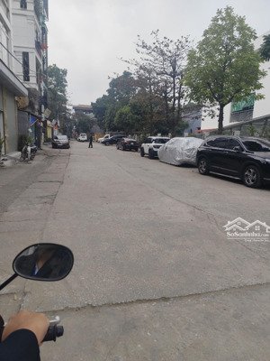 bán nhà phố trạm ô tô dt35m2 mt5m nhà 5 tầng giá 7.3 tỷ