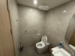 2pn2wc, full nt cao cấp, ưu tiên khách nước ngoài, đb view hồ bơi nội khu mát mẻ 71.85m2