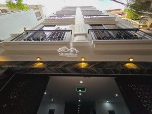 toà nhà căn hộ dịch vụ trung tâm cát linh - hào nam - lô góc 3 thoáng - thiết kế 18 phòng khép kí