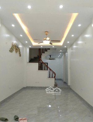 hữu lê - hữu hòa - thanh trì - lô góc, 7 chỗ qua nhà, giá: 7.9 tỷ, s: 40m²x4 tầng, 4 phòng ngủ