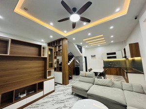 giá rẻ nhất khu vực - 3 tầng kiên cố, 3 phòng ngủ, kiệt trước nhà gần 4m