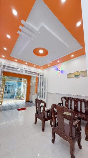 bán nhà 1 trệt 1 lầu khu tân kim cần giuộc la,3pn 2wc 1 phòng khách bếp giá 1 tỷ 890tr shr