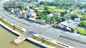 HOT! Mặt Tiền Ven Sông DT 27m x 32m = 850m2, sổ thổ cư chỉ 40 tỷ