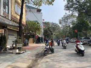 chủ cần bán gấp phân lô 255 phố vọng víp nhất quận hai bà 112 m , mt 8 m giá 36 tỷ