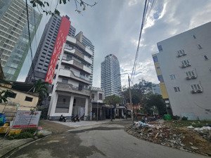 bán góc 2 mặt tiền nguyễn đức an, 200m2, cách biển chỉ 100m