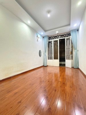 bán nhà cao đạt p.1 quận 5, 1 trệt 2 lầu btct, hẻm 4m, giá 5.88 tỷ