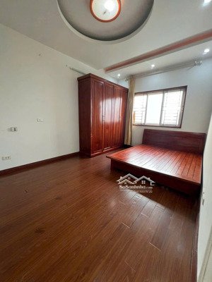 cho thuê chcc trung hoà nhân chính, hoàng đạo thúy, 130m2 3pn, có đồ, ở gia đình hoặc nhóm, 14tr,