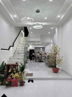 sát mặt tiền lê văn quới ngay 4 xã ôtô ngủ trong nhà kinh doanh tốt 72m2 nhỉnh 7tỷ