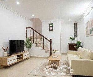độc bản trung tâm - hào nam - giao thoa cát linh - ngõ rộng 3m - 42m2 5 tầng