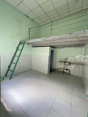 cho thuê phòng trọ có gác đường lê đình cẩn tầng trệt