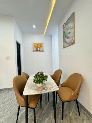 căn góc 2 tầng có nội thất gần chợ đông dinh chỉ 2 tỷ 890tr