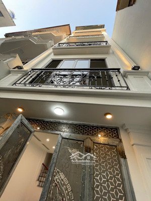 chính chủ bán nhà cầu giấy, 65,3m2, 5 tầng, 13 tỷ