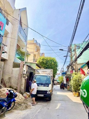 nhà bình trị đông, gần tên lửa - 4 x 22m - chỉ 5.x tỷ