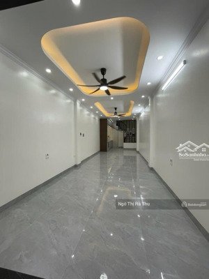 bán nhà mới tinh vừa xây xong tại thanh am, dt 55m2, sổ đỏ chính chủ, tương lai ra mặt đường 13.5m