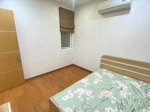 bán căn hộ him lam riverside 60m2 giá: 4.55 tỷ liên hệ: phương thảo