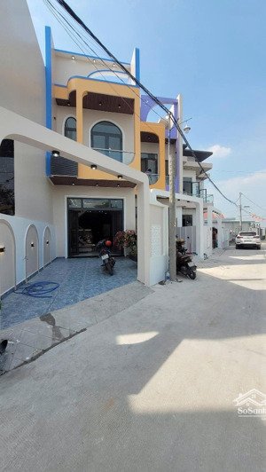 nh thanh lý nhà 1/ đ.đinh văn ước xã.hưng long, bình chánh