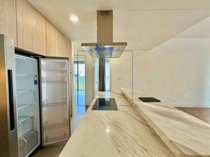 căn 3pn cove view sông, sảnh chờ thang máy riêng, giá 47 tỷ có hd thuê 80tr/ tháng ạ