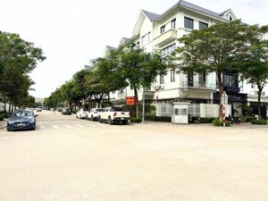 25 tỷ. duy nhất 1 căn, bán gấp 3 ngày, ưu tiên tiền ngay, nhà vườn 150m mặt tiền 6m khu c geleximco