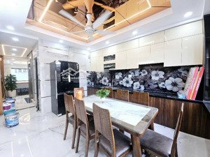 bán nhà mới ở ngay quận bình tân đường hương lộ 2, 5 tầng(4x16m), 5pn/5wc full nội thất