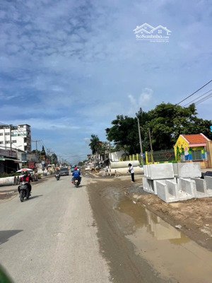 cần bán nhà phố liền kề dường lò lu q9 cũ