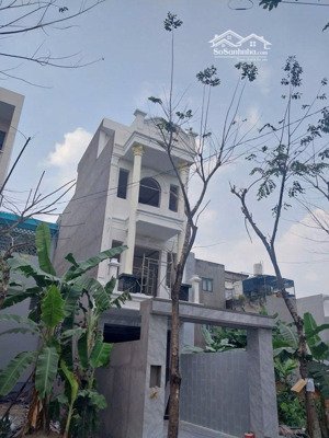 nhà mới ở ngay 4 lầu đường nhựa 10m siêu đẹp 7 tỷ