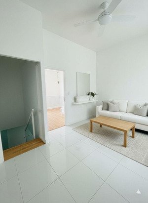 chỉ 3.1 tỷ nhà 3 tầng btct hoàng trọng mậu, tân hưng,quận 7,dt 30m-shr hoàn công - 3 pn