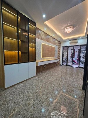 bán nhà 5 tầng mới, p. ngọc thụy/nguyễn gia bồng, ô tô đỗ cổng, nhỉnh 9 tỷ, sổ đỏ két, full thổ cư