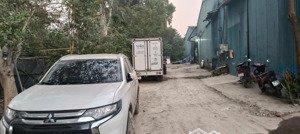 ct kho xưởng coma5 đường 70, miêu nha, tây mỗ, dt 225m2, xe công, vat, điện 3fa, bảo vệ, 85k/m2/th