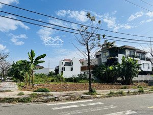 siêu phẩm 3 mặt tiền đảo vip hòa xuân siêu hót , siêu đẹp