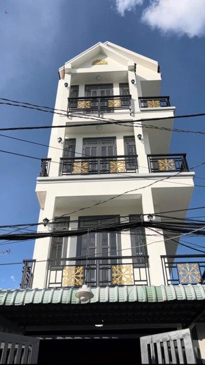 giảm 550tr - hẻm xe tải tránh - căn góc 2 mt - 6.1 tỷ - hoàn công đủ - gần mặt tiền đường lớn