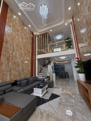 bán nhà quận 7 nguyễn thị thập gần lotte, him lam 65m2 5x13m nhà 3 tầng 4 phòng ngủ chỉ 7 tỷ nhỉnh