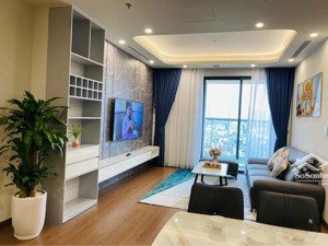 cho thuê discovery complex, 100m2 , 2ngủ, full đồ , có slot ô tô. lh o.942.00/6856