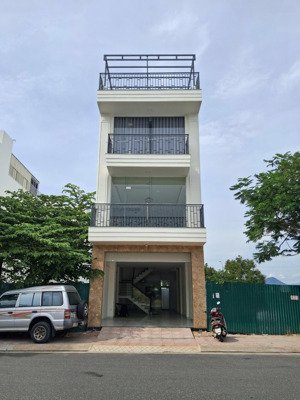 bán nhà mặt tiền đường số 13 kđt lê hồng phong 2, nha trang