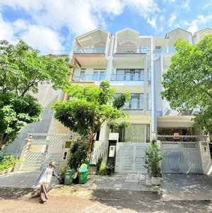 bán nhà mặt tiền kdc him lam, quận 7 - dt 5x20m - hầm 4 tầng - 90tr/th - giá 25 tỷ