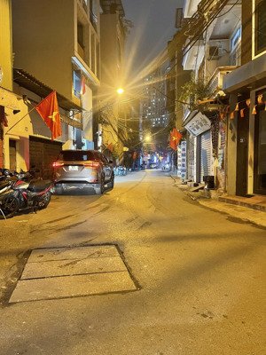 bán nhà yên lạc ô tô ngủ trong nhà kinh doanh đỉnh 38m2, 5 tầng, 15,2 tỷ