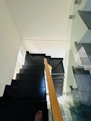 nhà quận 3 - trường sa - 3 phòng ngủ - sát mặt tiền đường - hẻm 3m - chỉ 6 tỷ