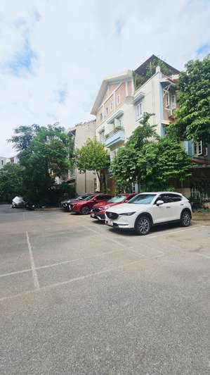 tây hồ - vị trí vàng biệt thự liền kề 4 tầng thang máy - 83m2 - giá 40 tỷ