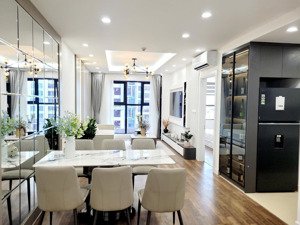 chung cư 2n2wc - goldmark hồ tùng mậu - tầng đẹp - full nội thất - 79m2 - hơn 7 tỷ